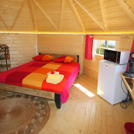 Les Insolites - Camping De L'esperance * 特勒博尔登